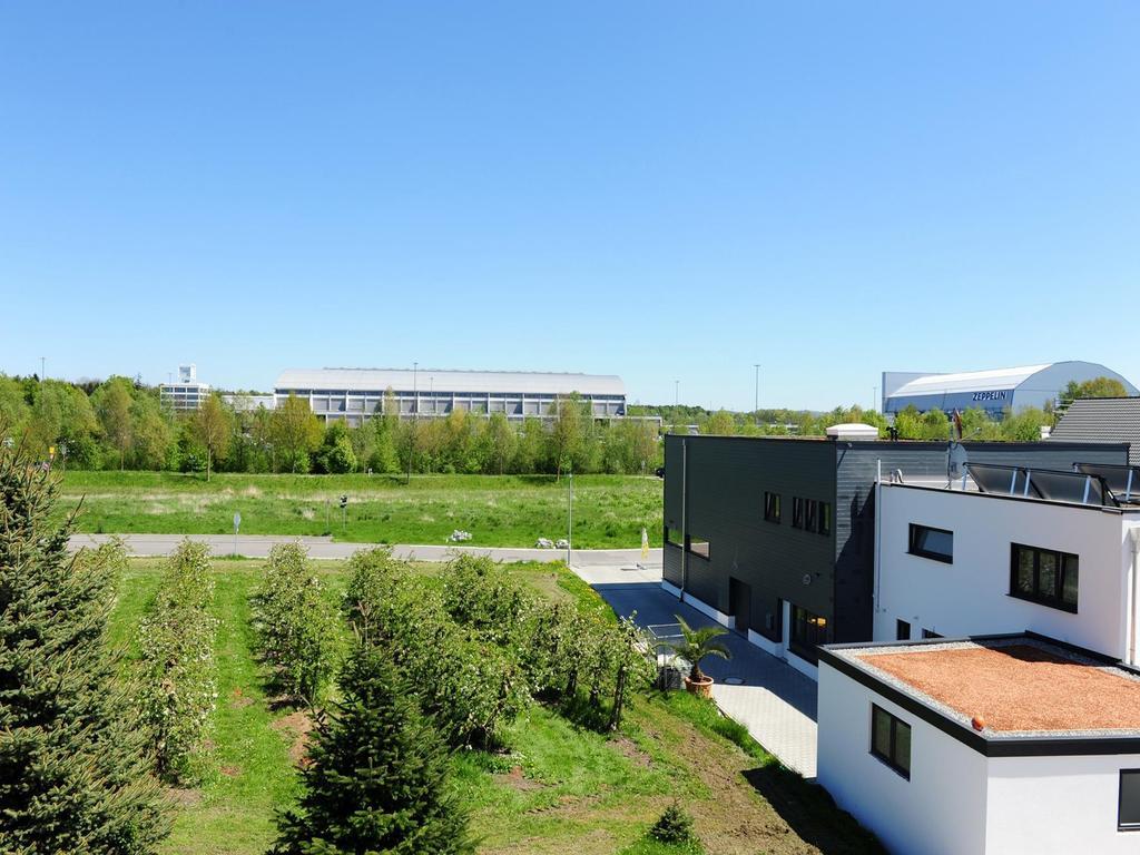 Ferienwohnung Am Zeppelin Hangar FDH Buitenkant foto