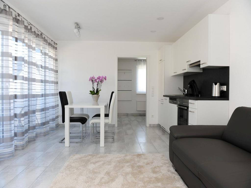 Ferienwohnung Am Zeppelin Hangar FDH Buitenkant foto