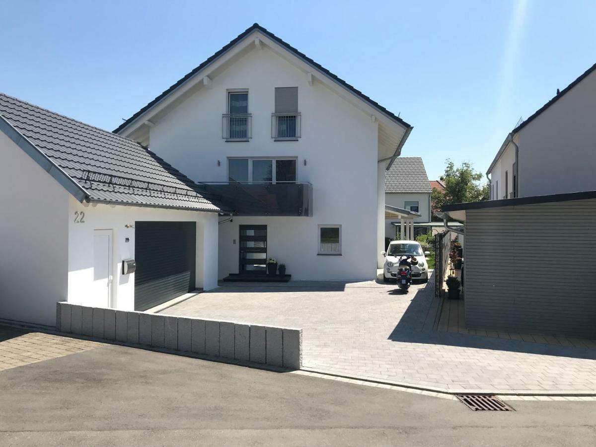 Ferienwohnung Am Zeppelin Hangar FDH Buitenkant foto